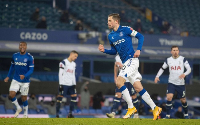 强敌如林的 强敌如林的